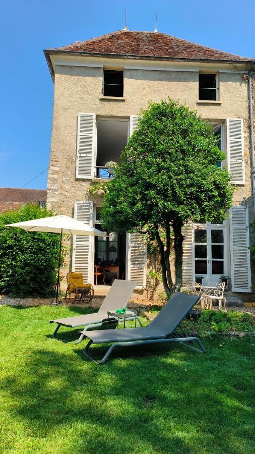 Bed and Breakfast Le Grand Barrois Crecy-la-Chapelle Exteriér fotografie